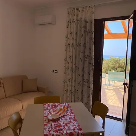 Aparthotel Giotera Village